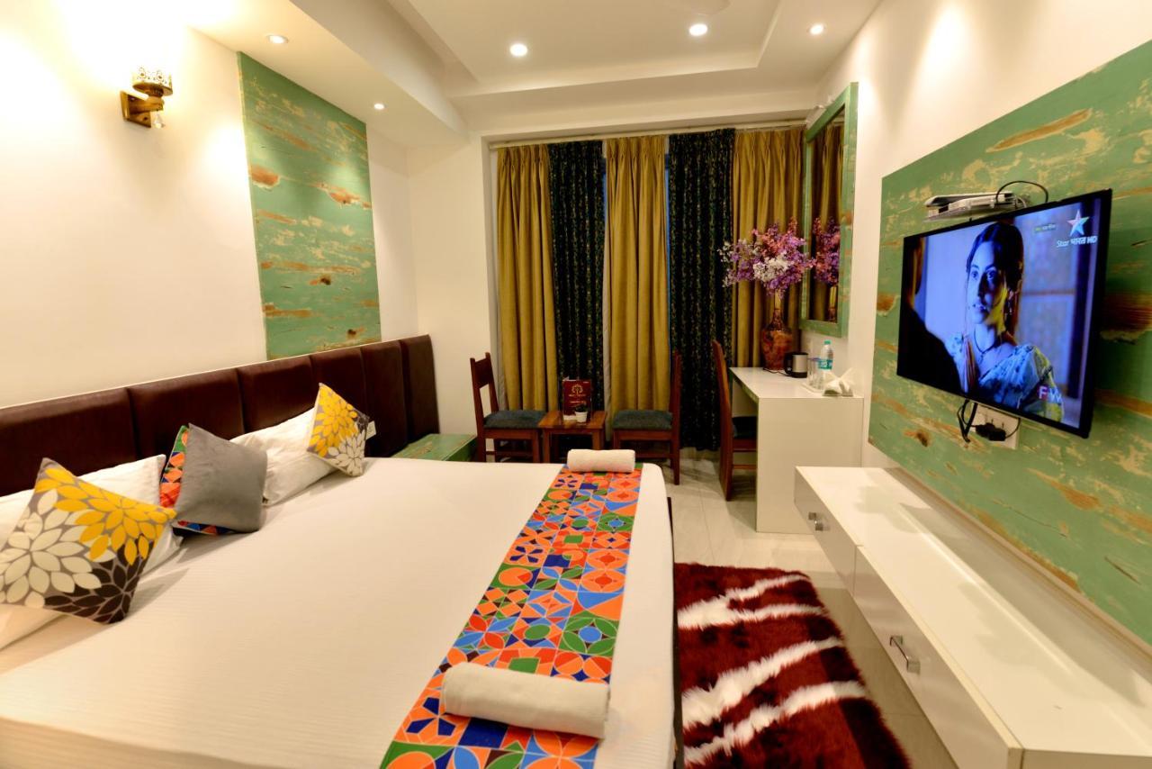 Hotel The Yellow Nayagaon Екстер'єр фото