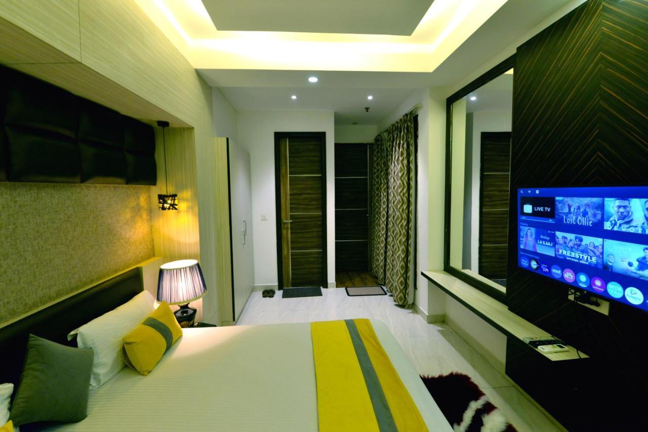 Hotel The Yellow Nayagaon Екстер'єр фото