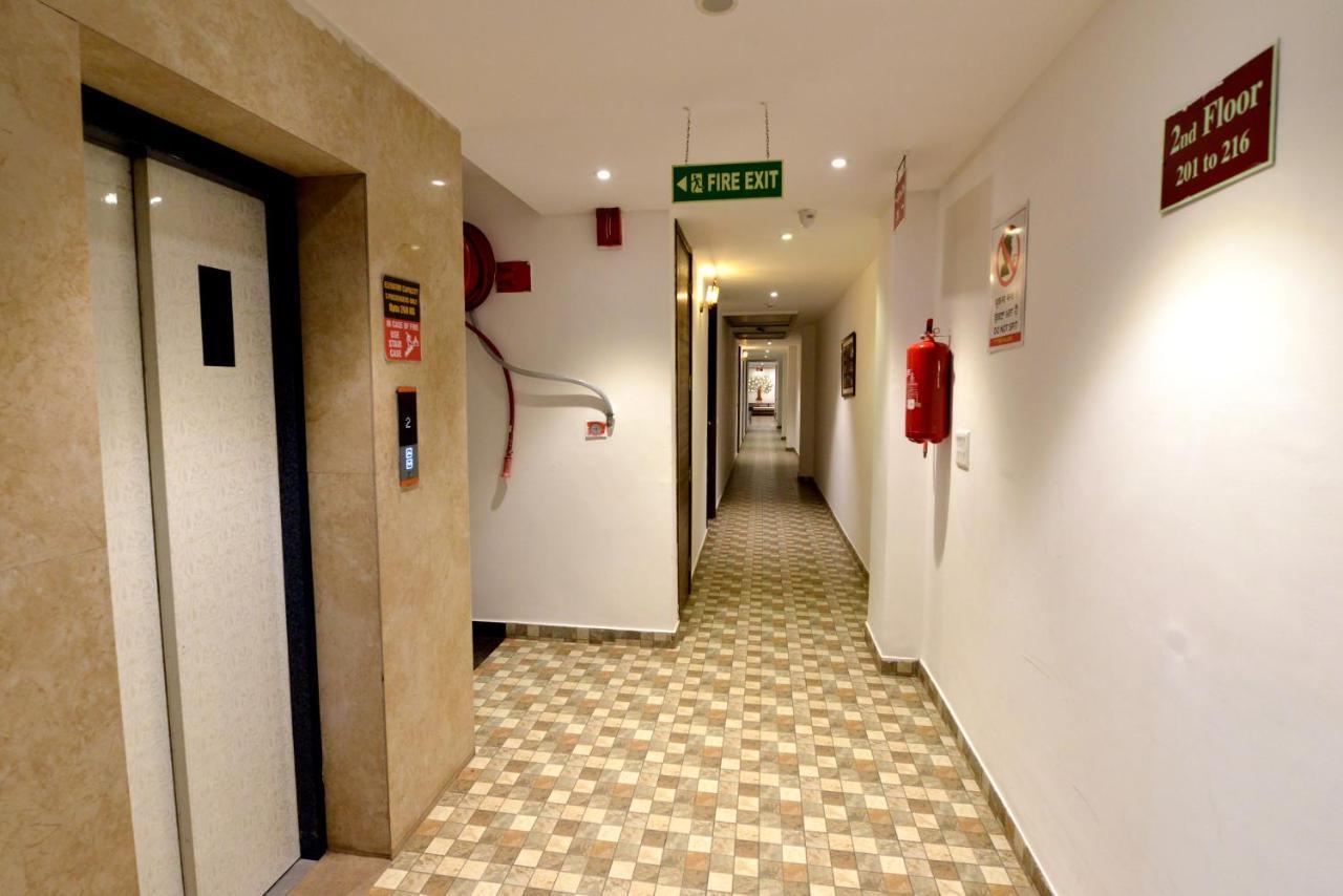Hotel The Yellow Nayagaon Екстер'єр фото