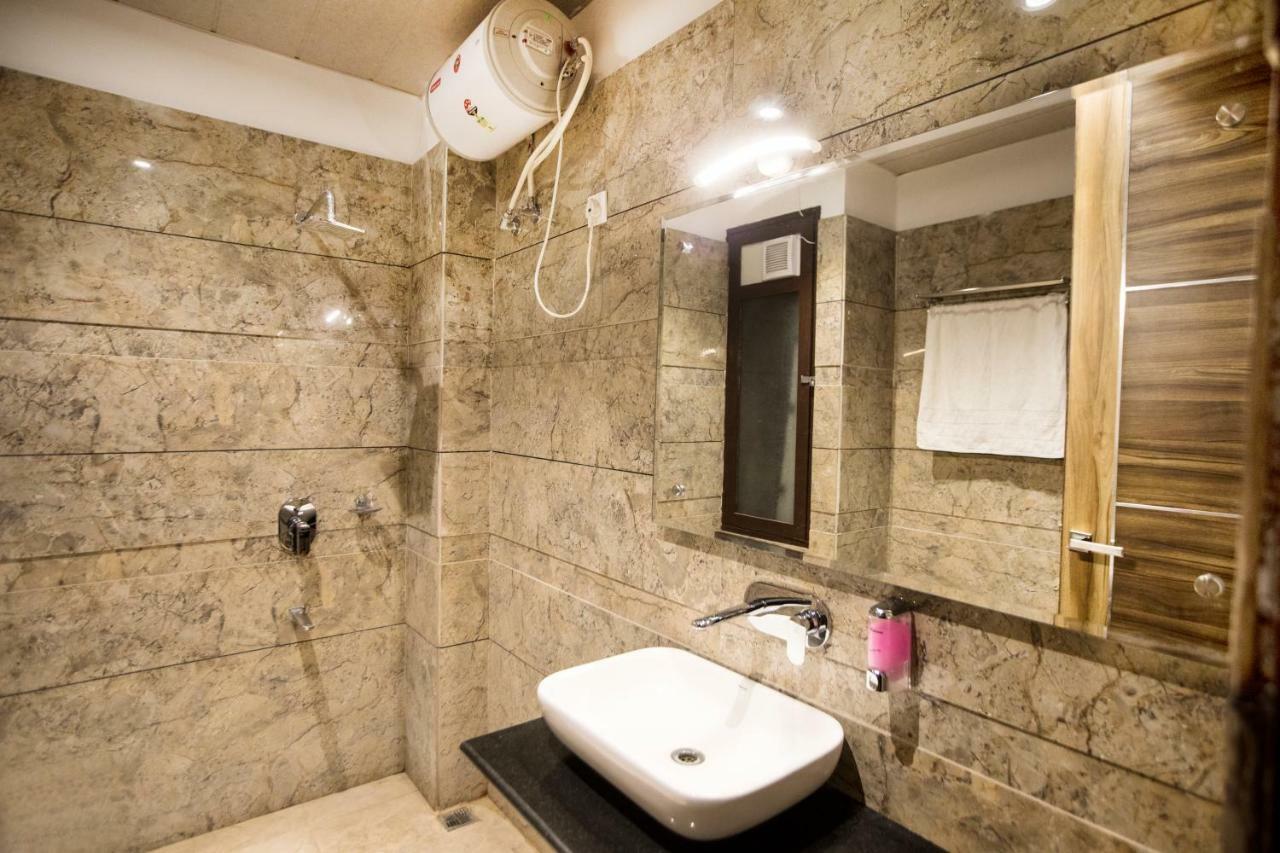 Hotel The Yellow Nayagaon Екстер'єр фото